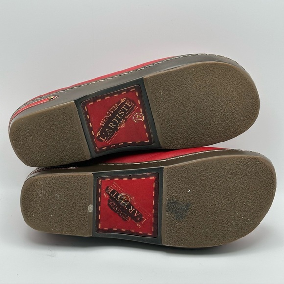 L' Artiste by Spring Step Burbank Slip On Red Sz 41 Cut Laser soft comfy retro - Picture 7 of 12